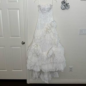 Jessica McClintock White Formal Dress with Train 🤍